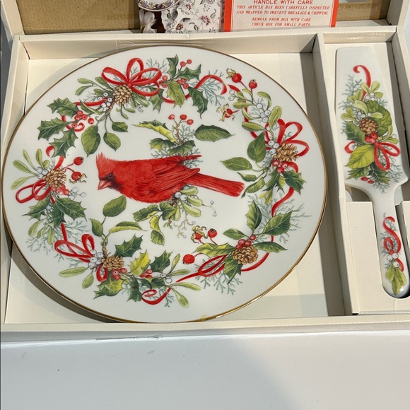 Vintage Andrea by Sadek Cardinal Cake Plate & Server Japan - Picture 1 of 11